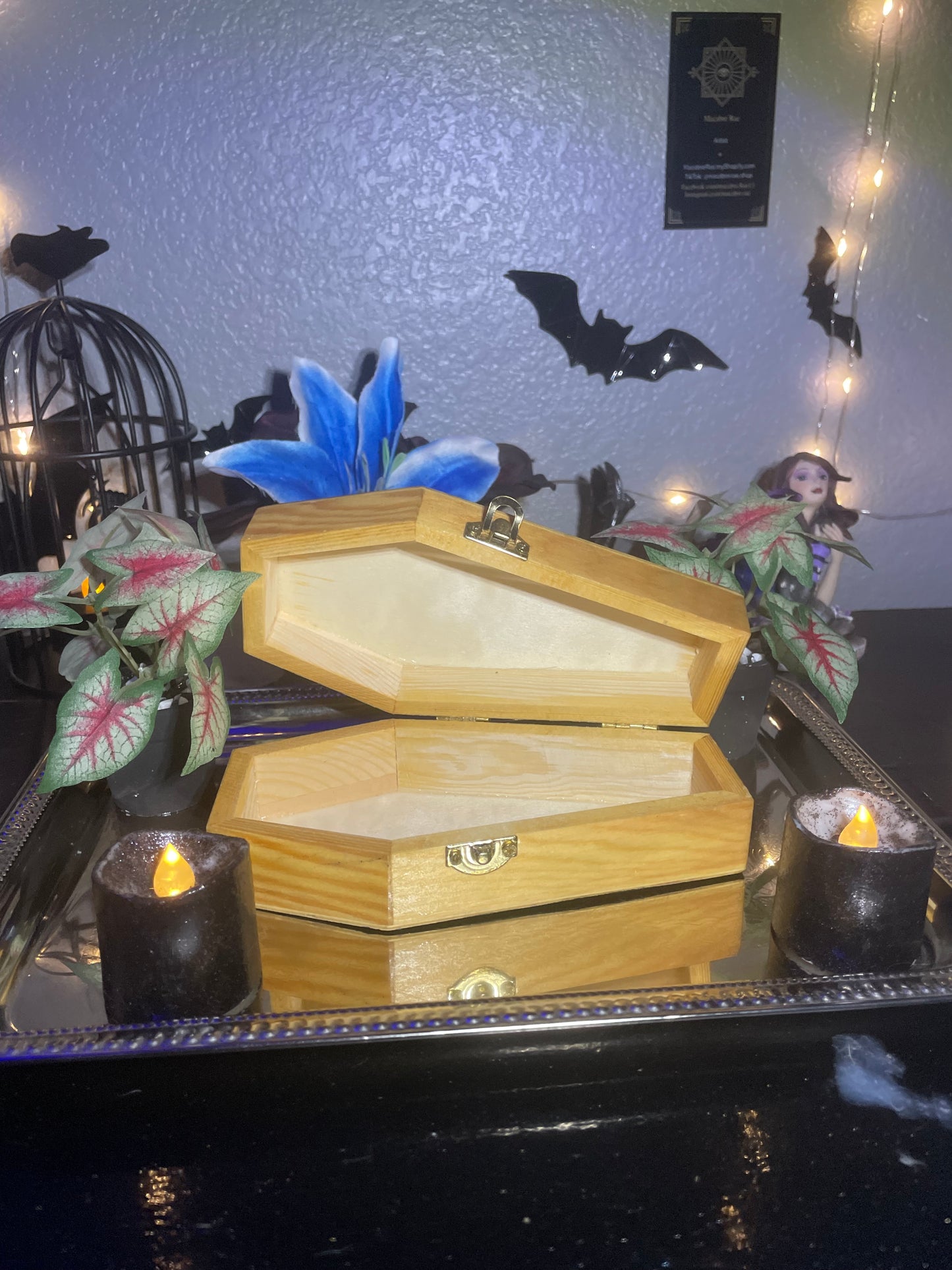 Garnet Eyed Bat trinket Box